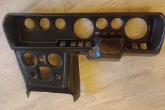 Black-raptor-dashboard-2