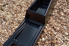 Black-raptor-centre-console-2